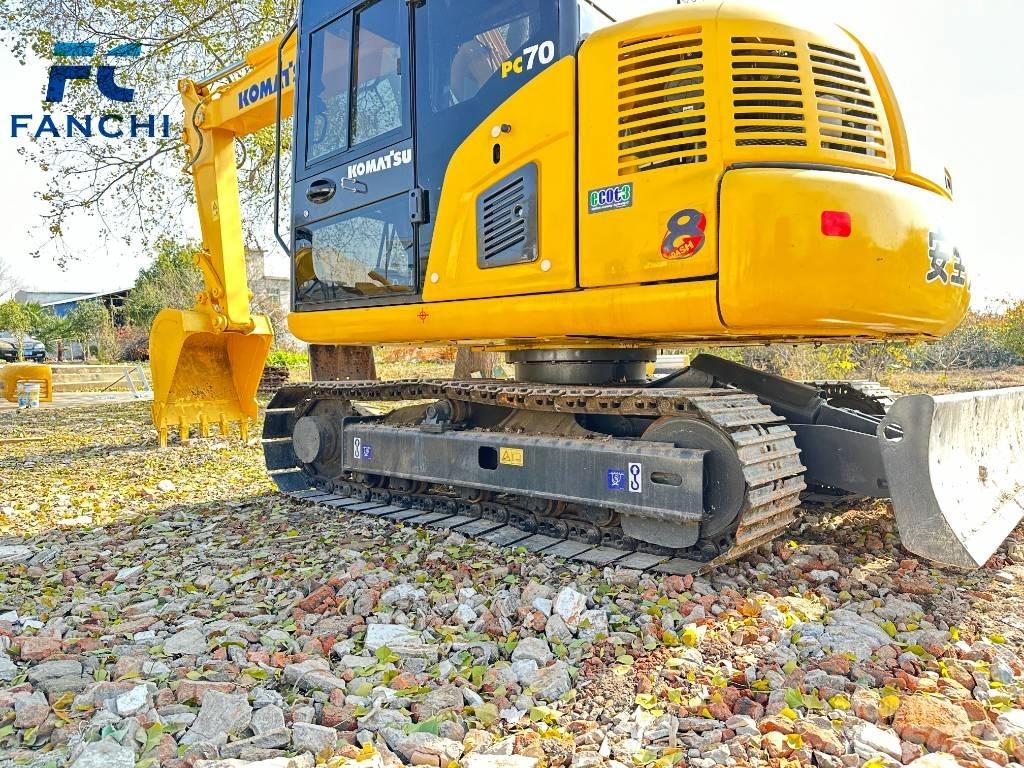 Komatsu PC70-8 Paletli ekskavatörler