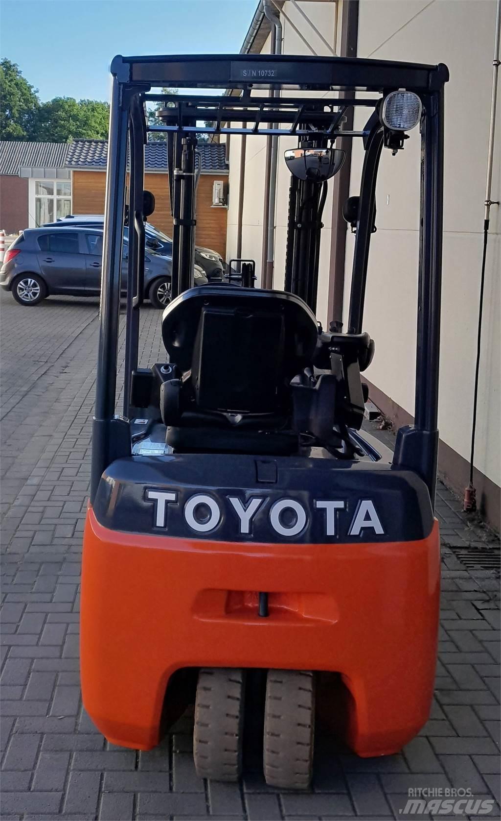 Toyota 8FBEK18T Elektrikli forkliftler