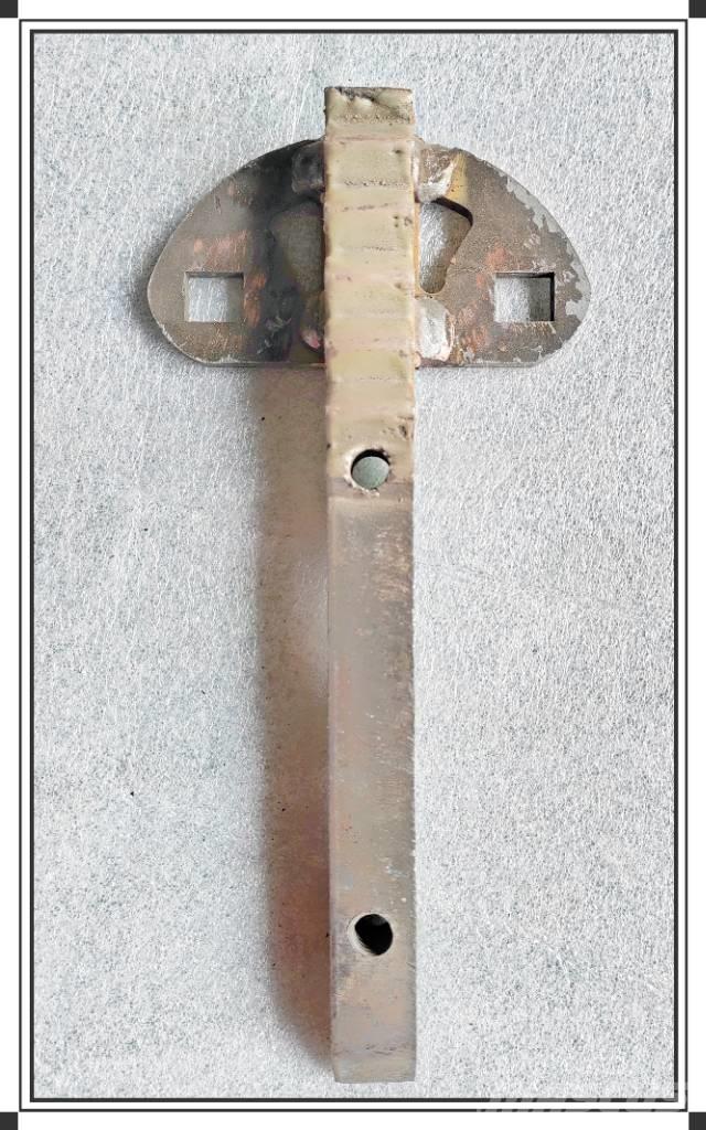 CLAAS Scraper Saseler