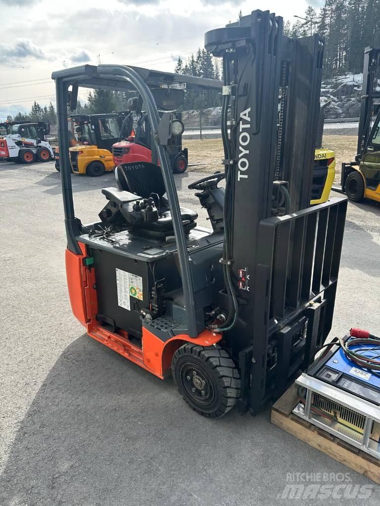 Toyota 8FBEK18T Elektrikli forkliftler