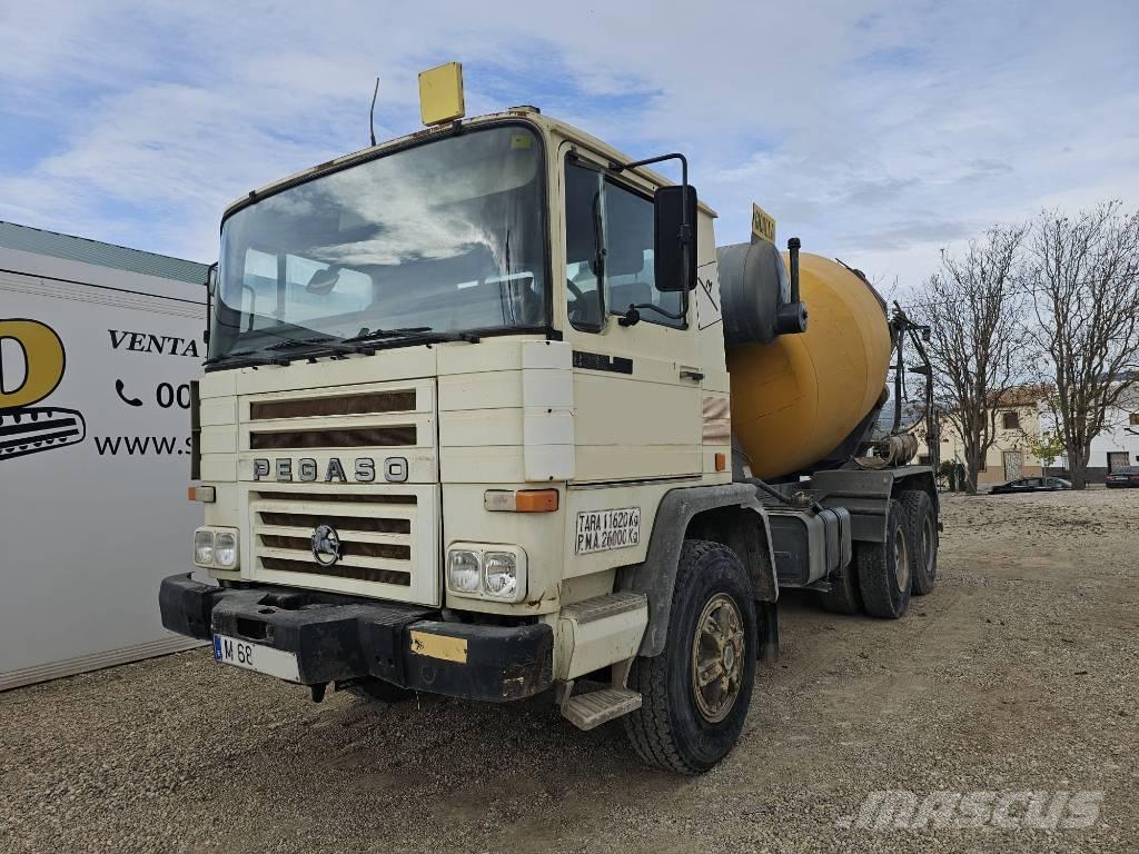 Pegaso 2323k Beton pompaları