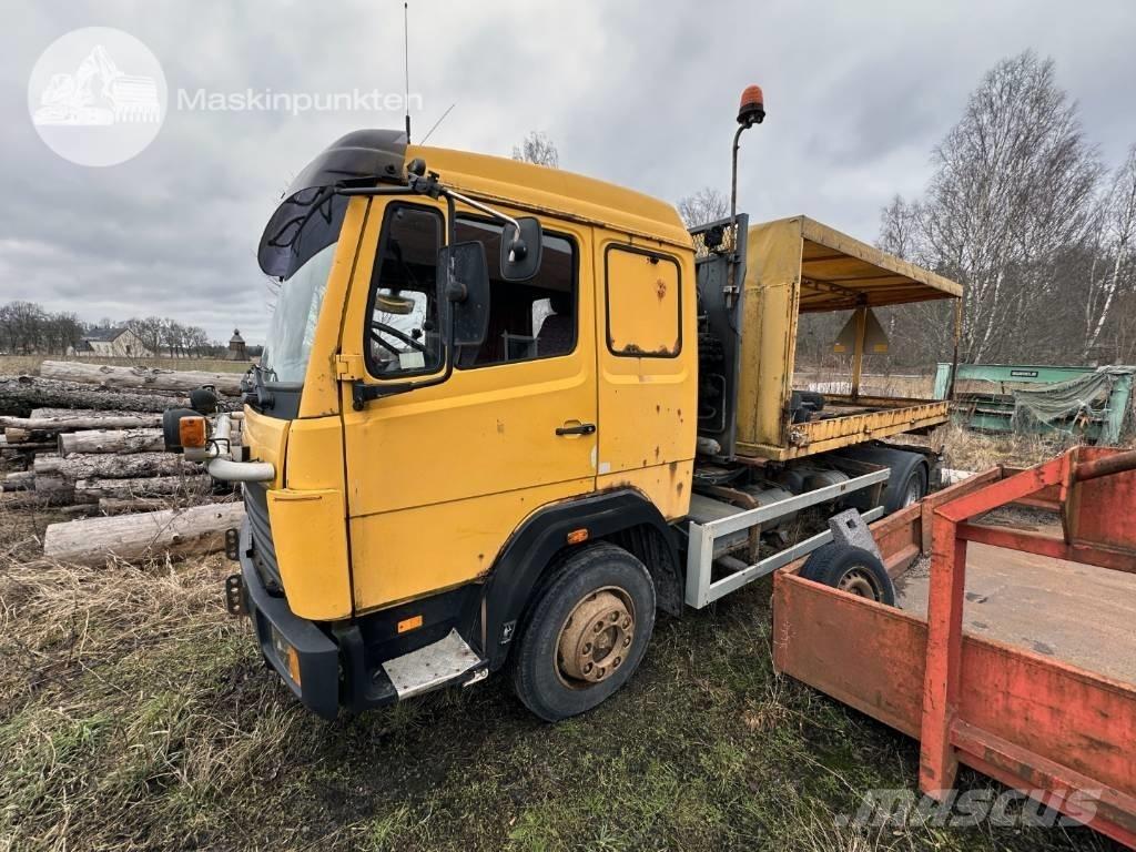 Mercedes-Benz 1117 L Vinçli kamyonlar