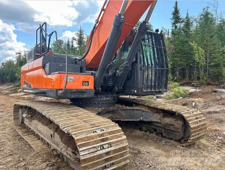 Doosan DX 350 LC Paletli ekskavatörler