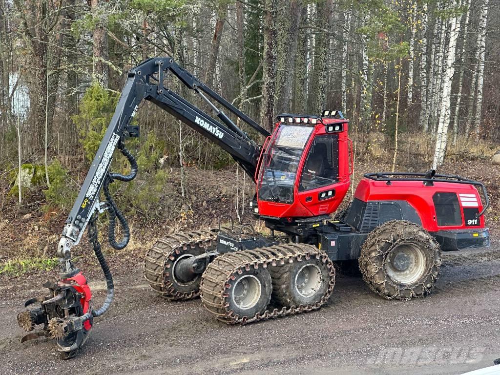 Komatsu 911 Biçerdöverler