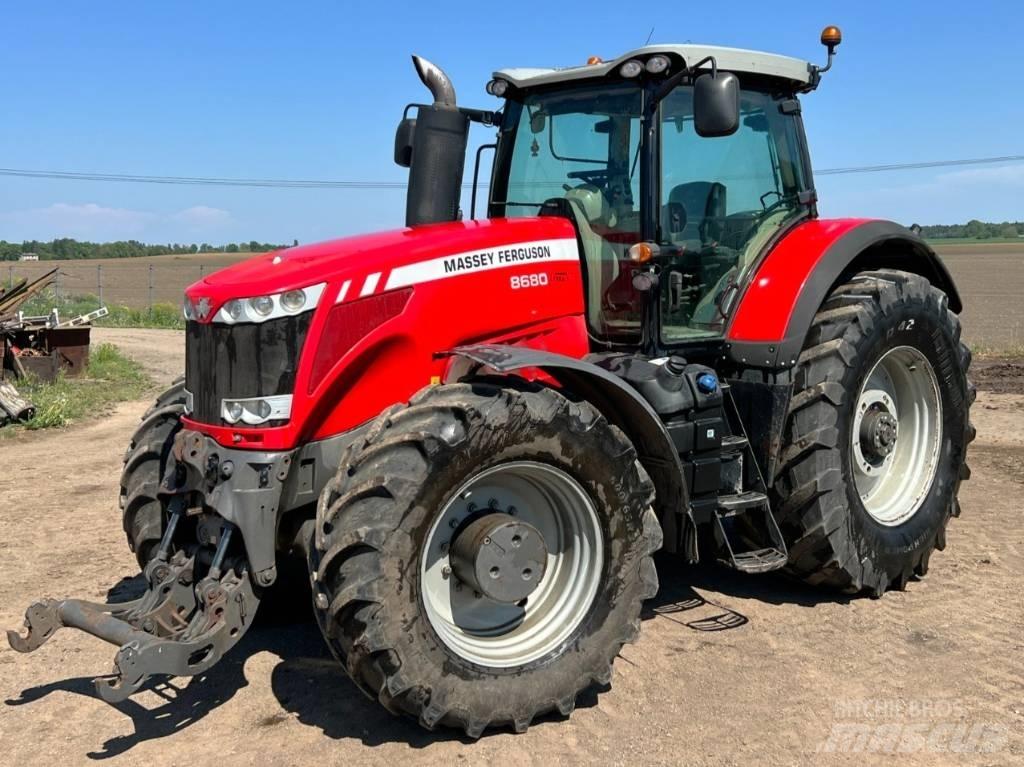 Massey Ferguson 8680 Traktörler