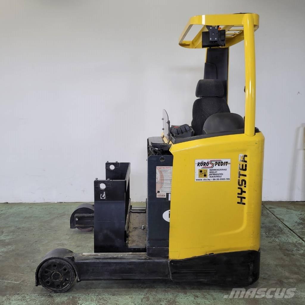 Hyster R 1.6 Reach truck - depo içi istif araçları