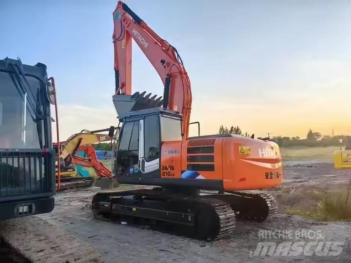 Hitachi ZX210 Paletli ekskavatörler