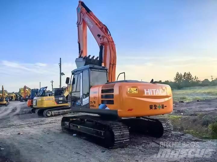 Hitachi ZX210 Paletli ekskavatörler