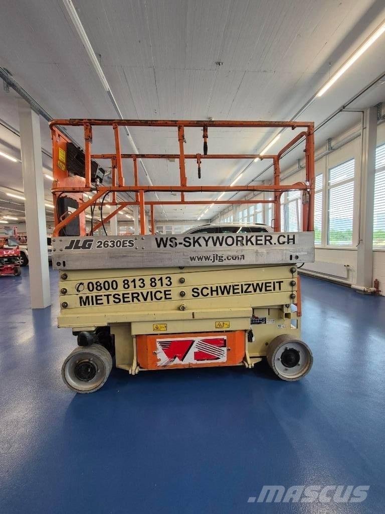 JLG 2630 ES Makasli platformlar