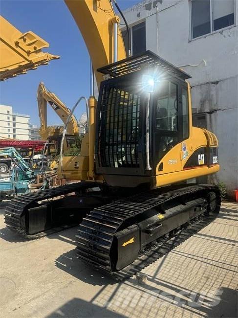CAT 320 C L Paletli ekskavatörler