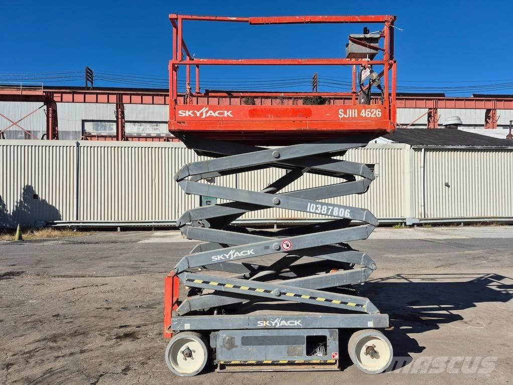 SkyJack SJ 4626 Makasli platformlar