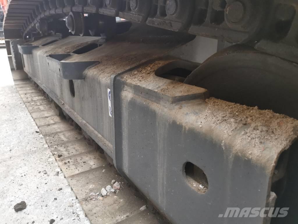 Komatsu PC 200 LC-8 Paletli ekskavatörler
