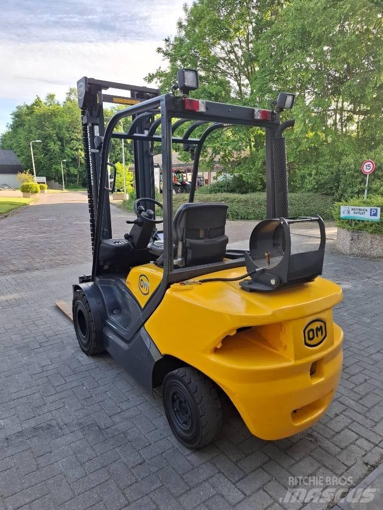 OM XG30 Heftruck LPG'li forkliftler