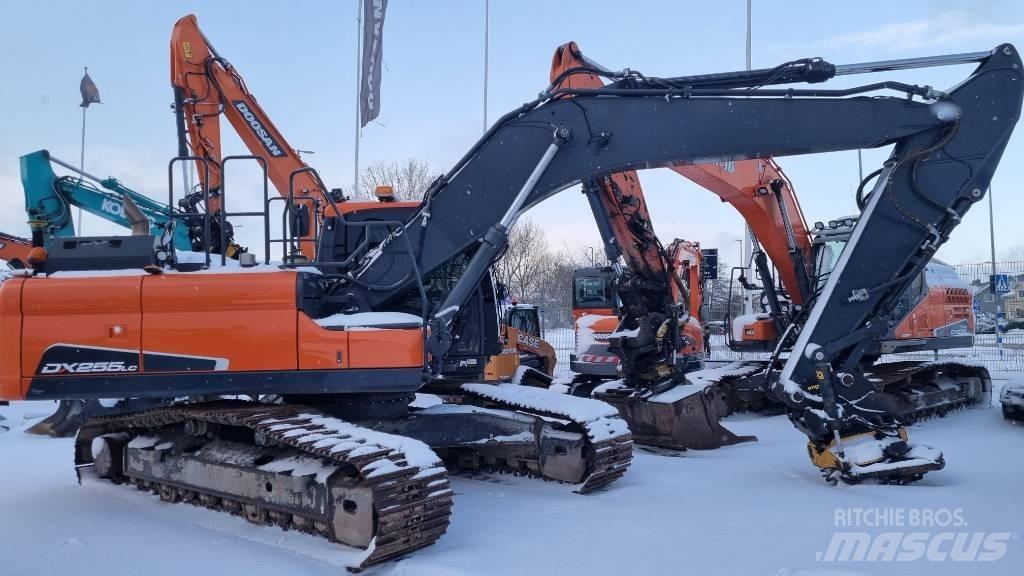 Doosan DX 255 LC-5 Paletli ekskavatörler