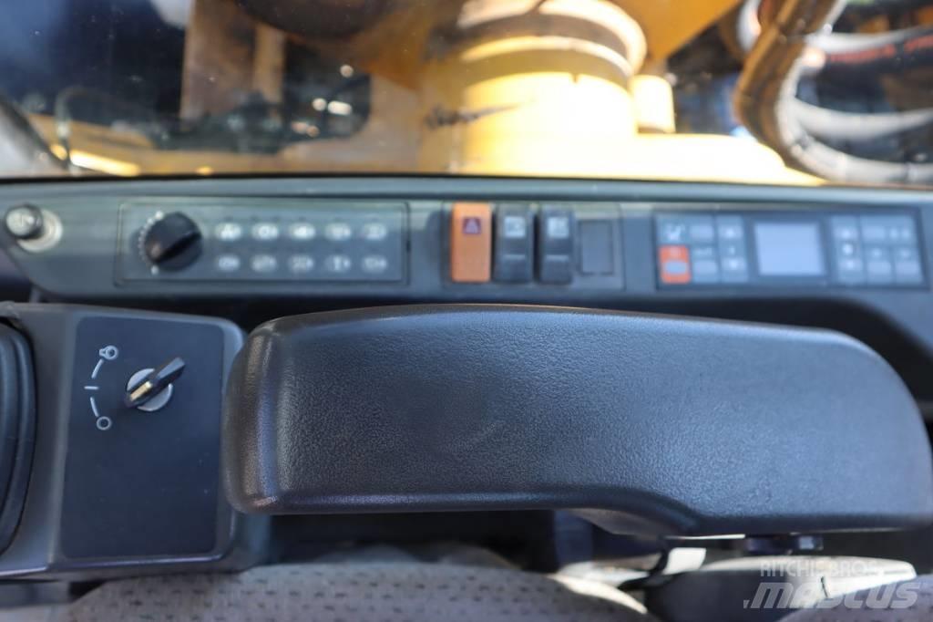 CAT M 322 D Lastik tekerli ekskavatörler