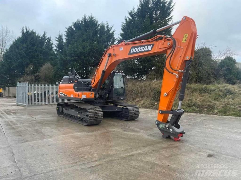 Doosan Dx300LC-7 Paletli ekskavatörler