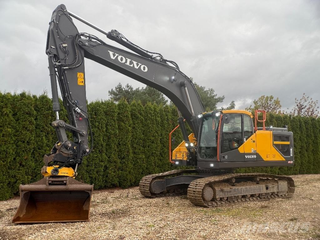 Volvo EC 250 EL Paletli ekskavatörler