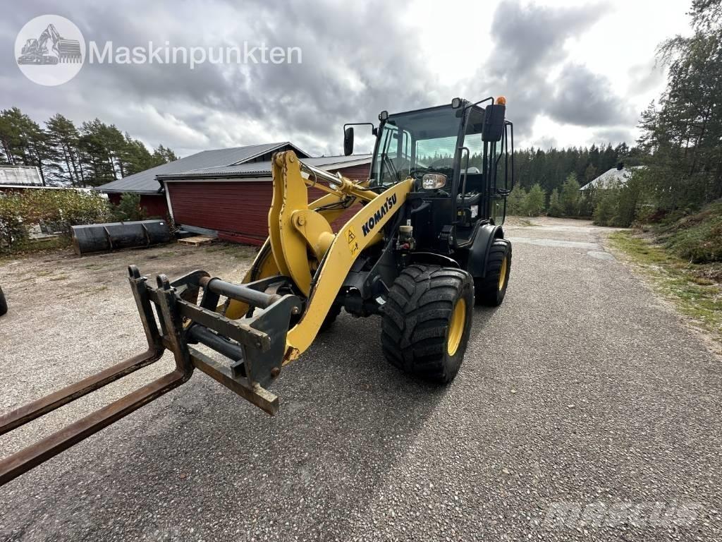 Komatsu WA 70 M-8 Tekerlekli yükleyiciler