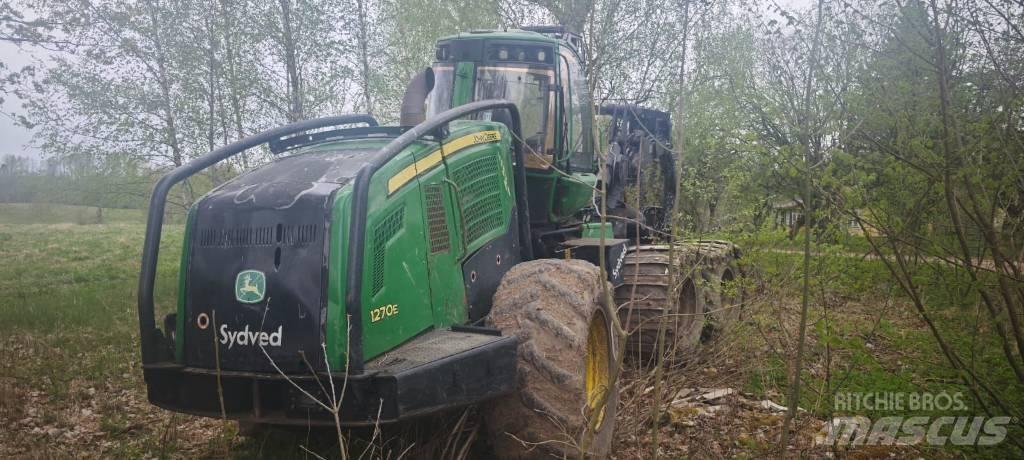 John Deere 1270 E Biçerdöverler