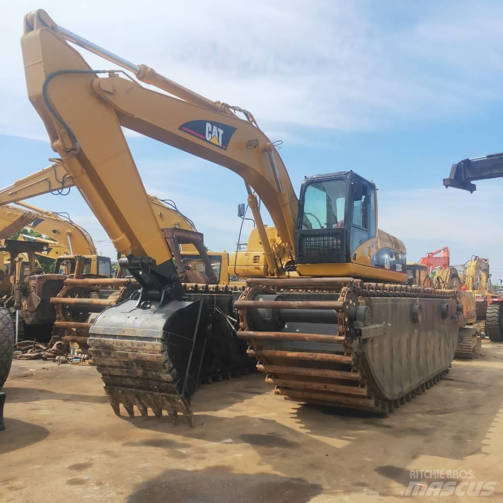CAT 320C Amfibi Ekskavatörler