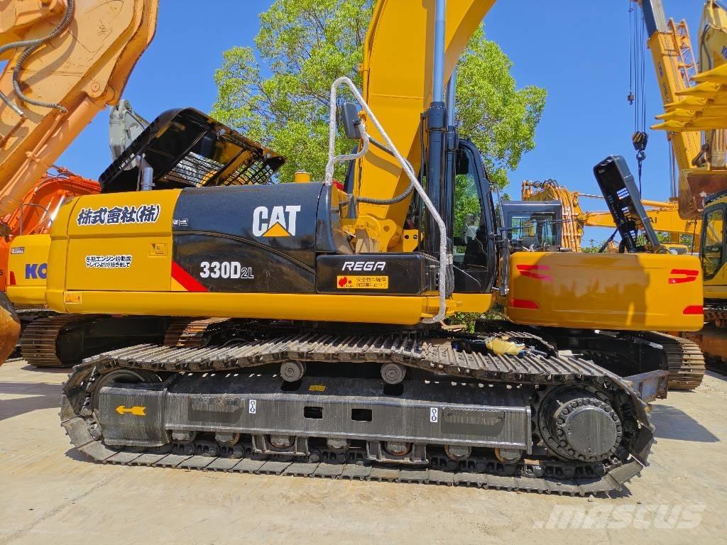 CAT 330 D L Paletli ekskavatörler