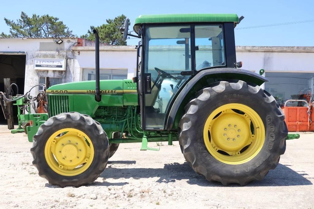 John Deere 5500 STD Traktörler