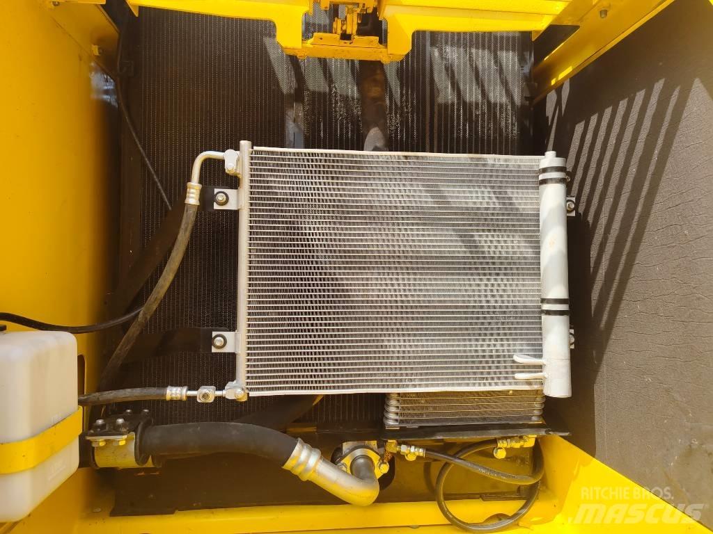 Komatsu PC 240 Paletli ekskavatörler