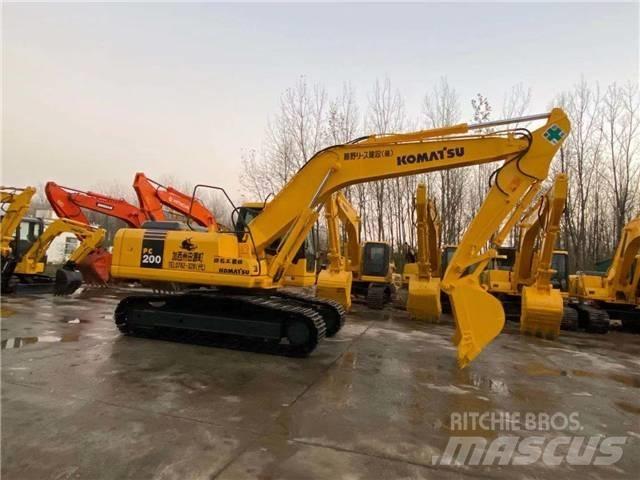 Komatsu PC200-7 Paletli ekskavatörler