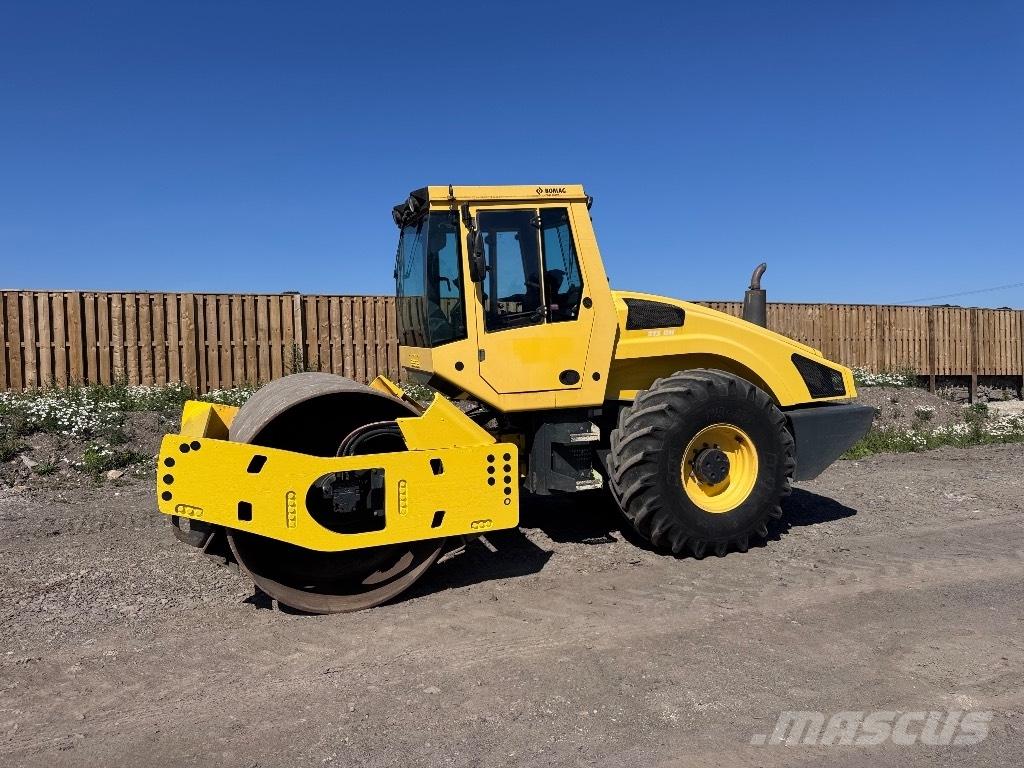 Bomag BW 213 D H-4 Tek tamburlu silindirler