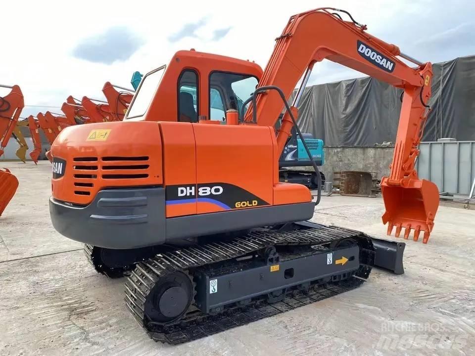 Doosan DH80 Paletli ekskavatörler