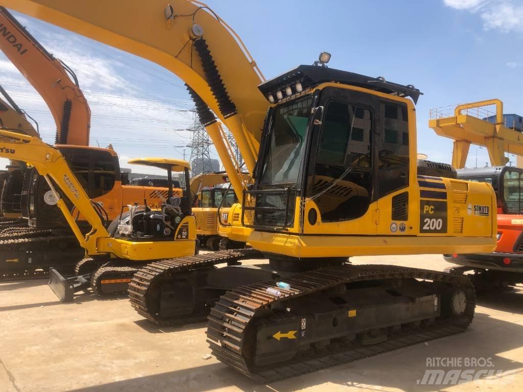 Komatsu PC200 Paletli ekskavatörler