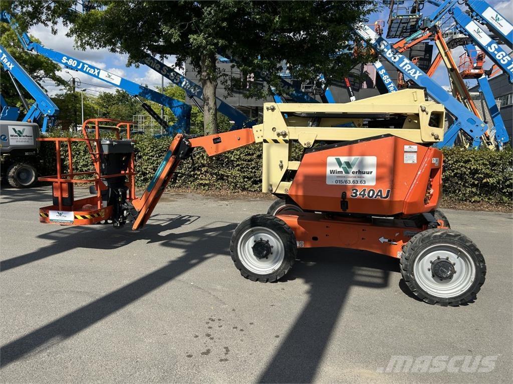 JLG 340AJ (4566) Körüklü personel platformları