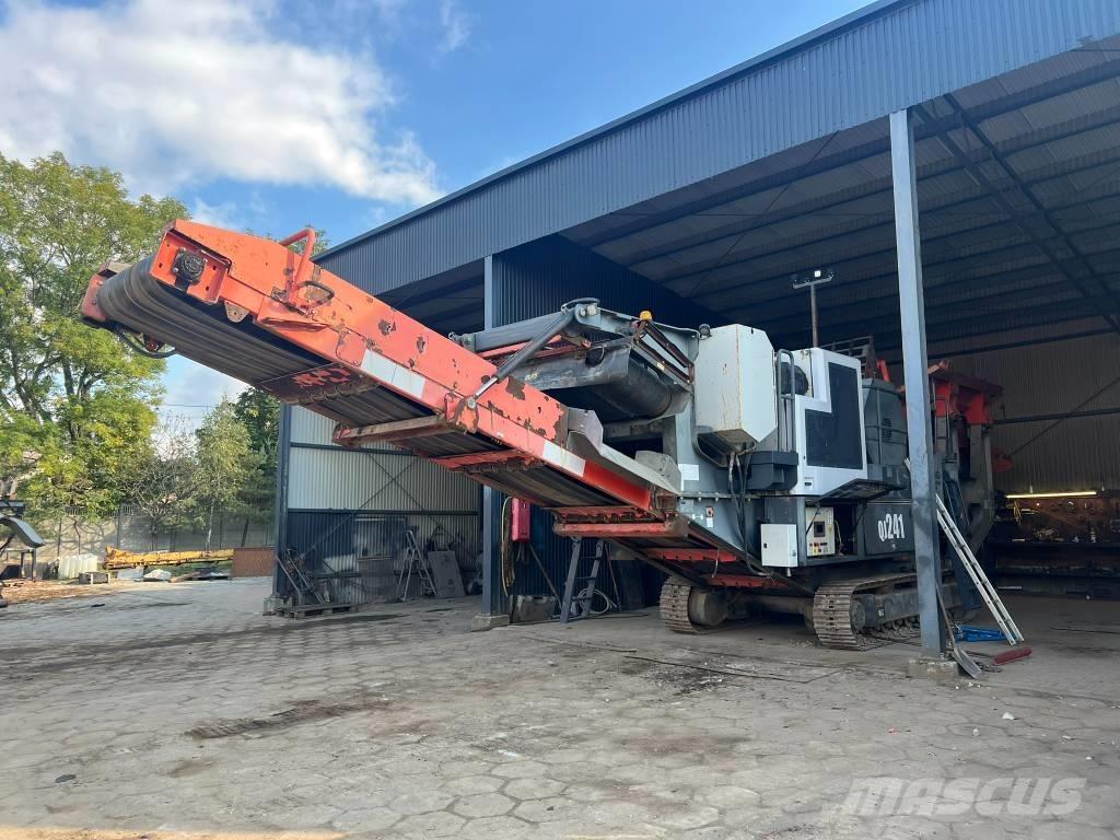 Sandvik QJ 241 Gezer kırıcılar