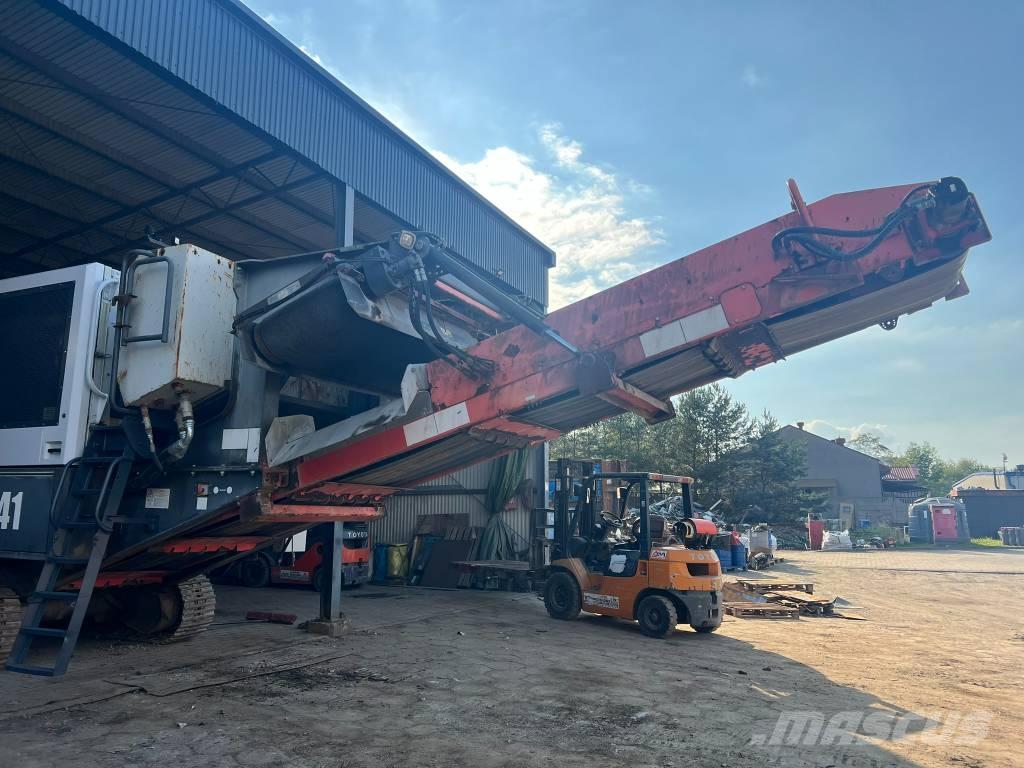 Sandvik QJ 241 Gezer kırıcılar