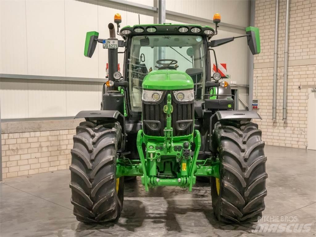 John Deere 6R215 Traktörler