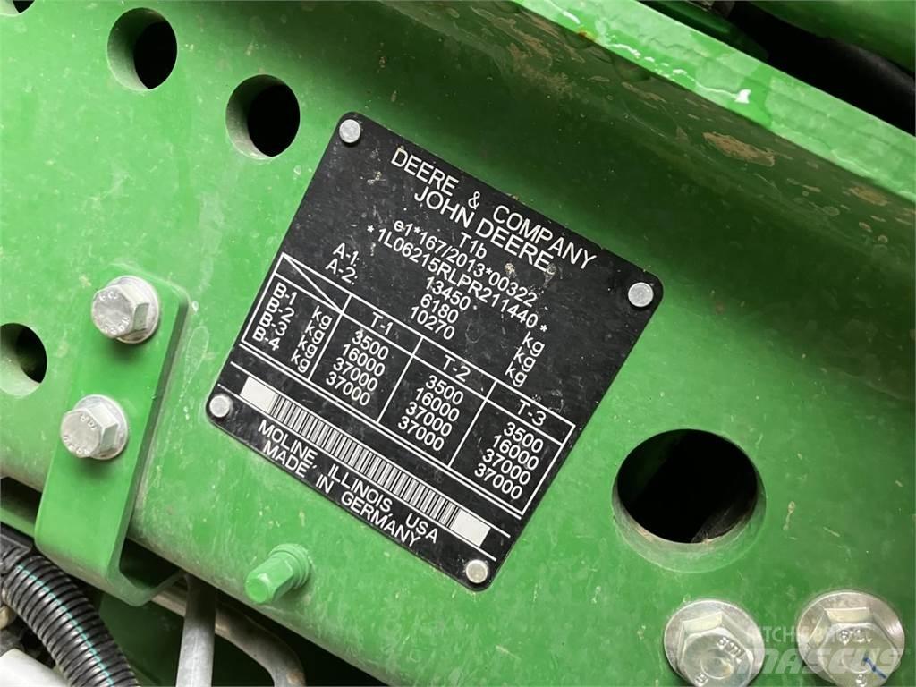 John Deere 6R 215 Traktörler
