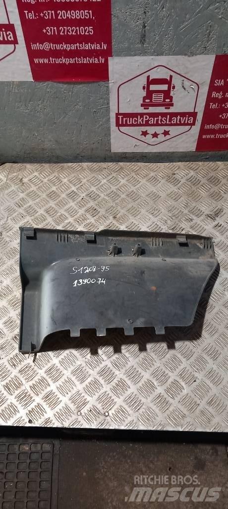 Scania 94 D.   1390074 Kabinler