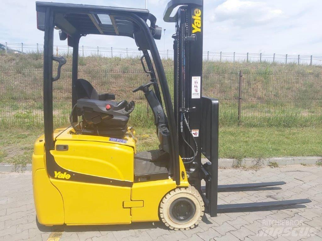 Yale ERP15VT Elektrikli forkliftler