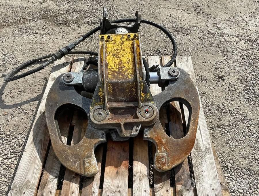 Darda CC 320 Yıkım ekskavatörleri