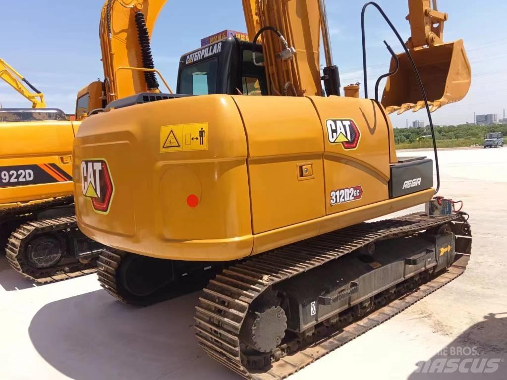 CAT CAT312D2GC Paletli ekskavatörler