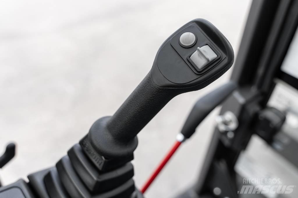 CASE CX 50D Mini ekskavatörler, 7 tona dek
