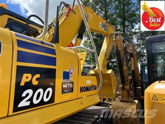 Komatsu PC 200-8 Paletli ekskavatörler