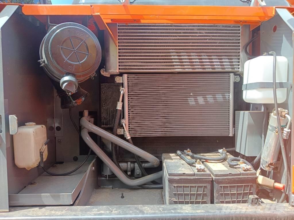 Hitachi ZX130LC Paletli ekskavatörler
