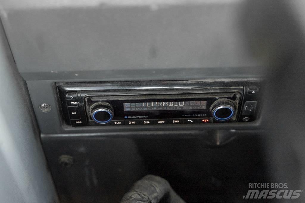 Doosan DX 140 W-3 Lastik tekerli ekskavatörler