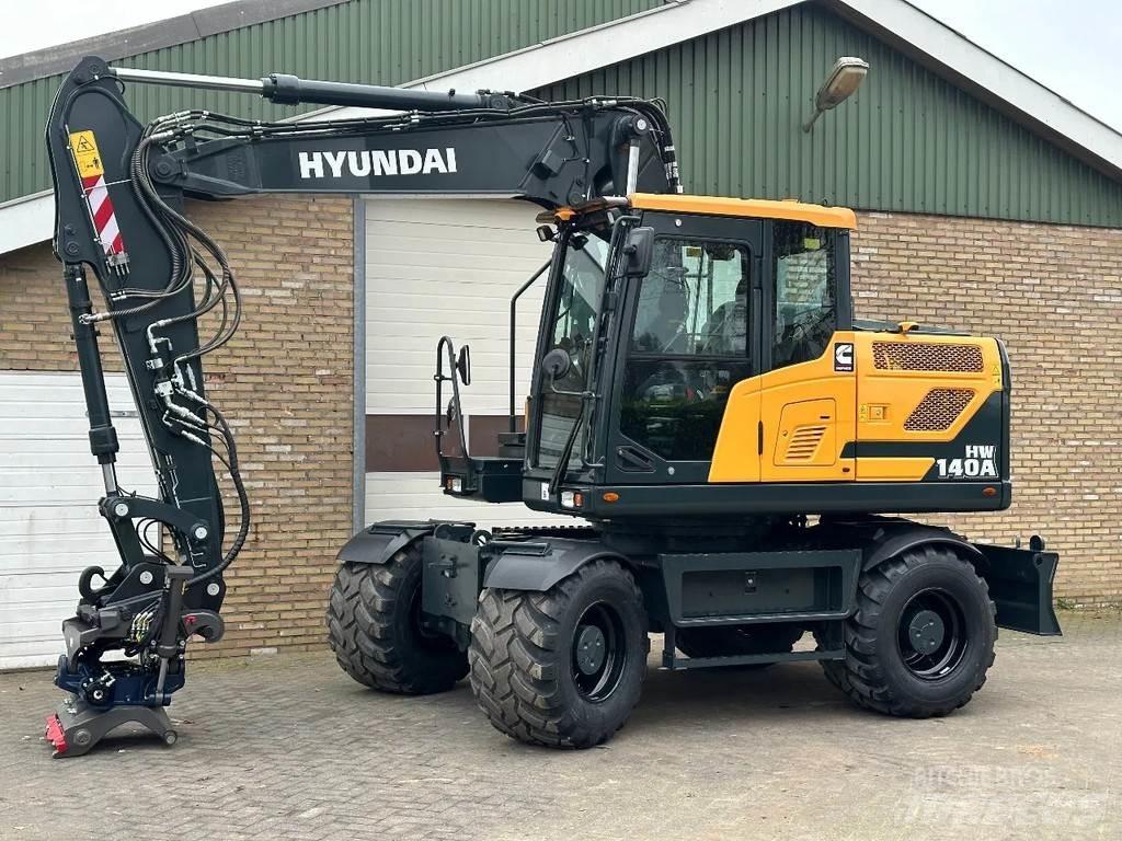 Hyundai HW140A Lastik tekerli ekskavatörler