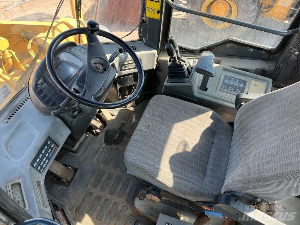 Komatsu WA 480 Tekerlekli yükleyiciler