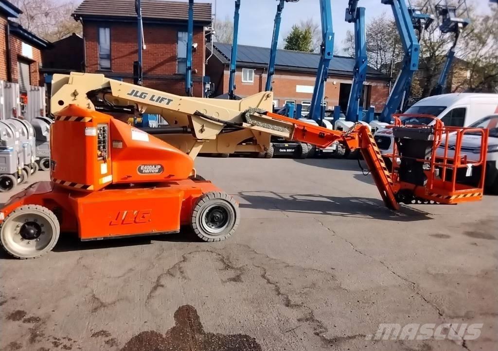 JLG E 400 AJP Körüklü personel platformları
