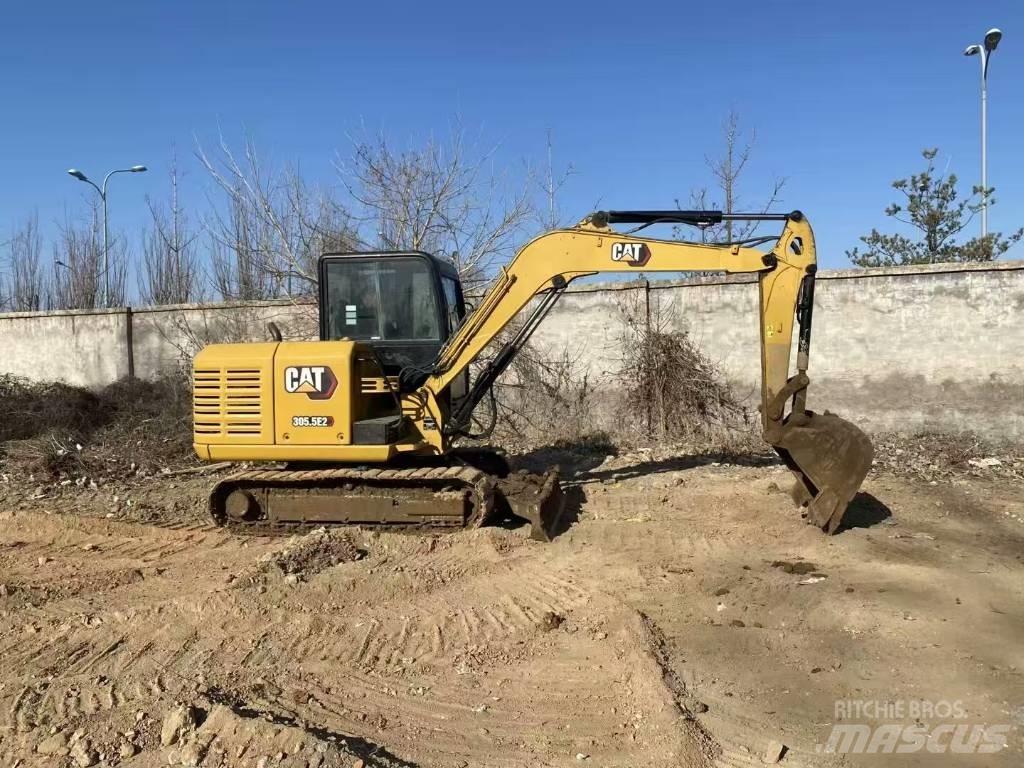 CAT Cat305.5e2 Mini ekskavatörler, 7 tona dek