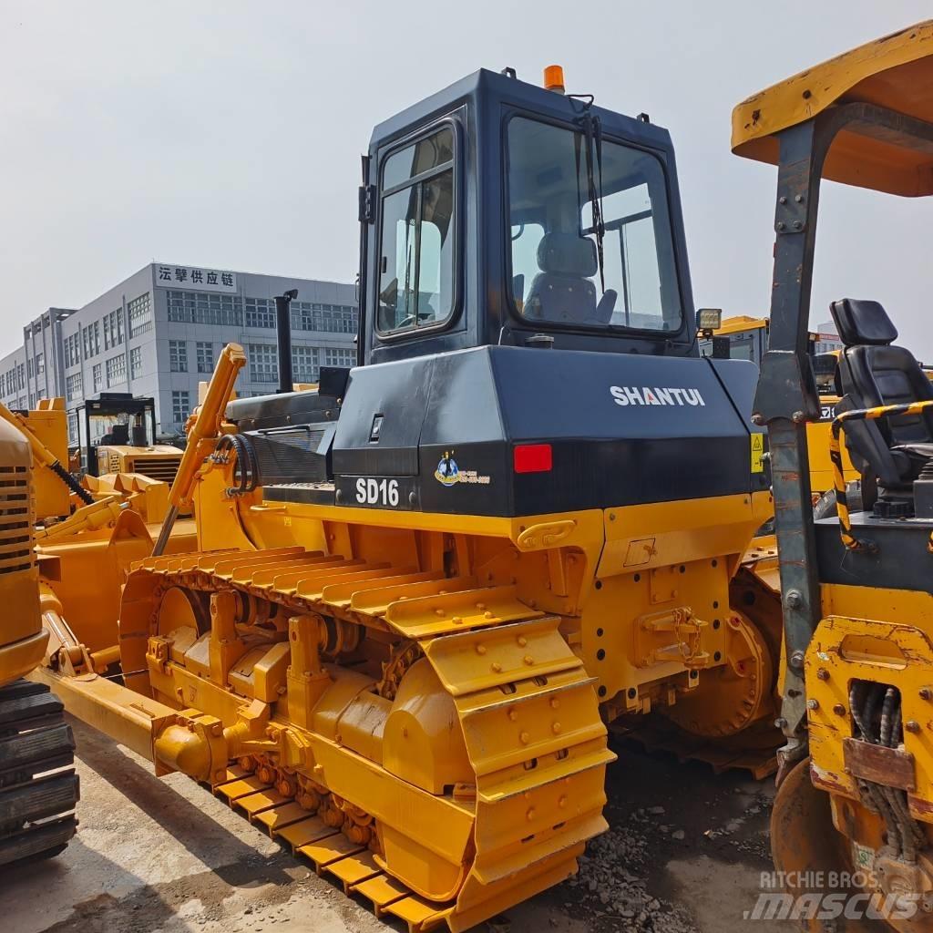 Shantui SD 16 Paletli dozerler