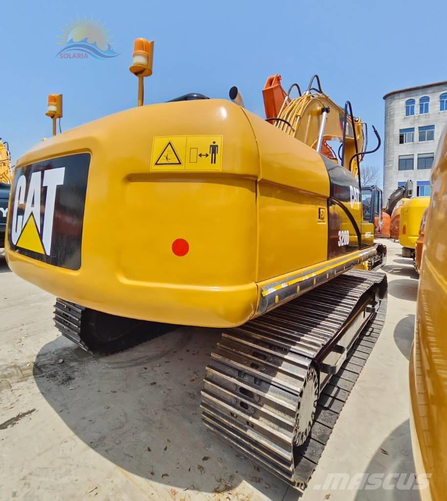 CAT 320 D Paletli ekskavatörler